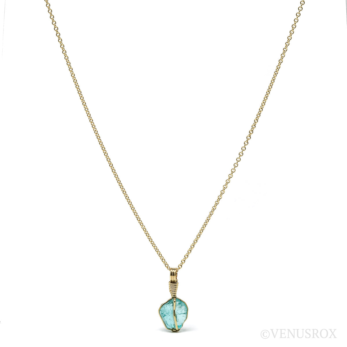 Blue Apatite Pendant wrapped in 18Kt Gold from Madagascar | Venusrox