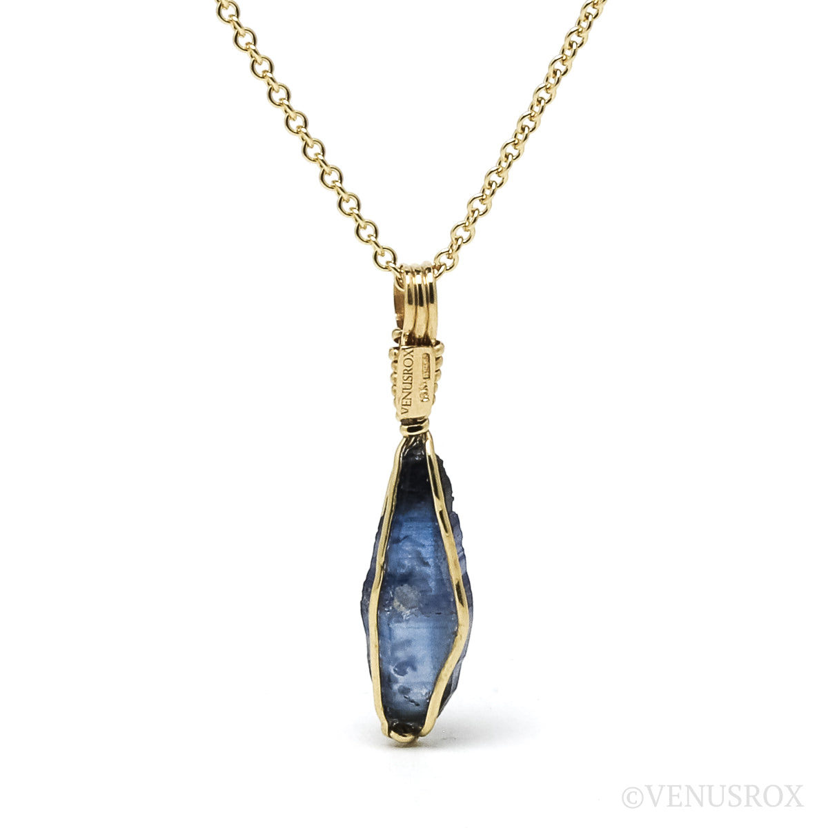 Blue Sapphire Pendant wrapped in 18Kt Gold from Sri Lanka | Venusrox
