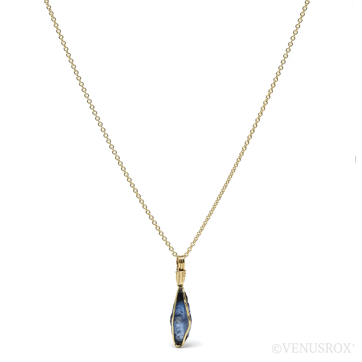 Blue Sapphire Pendant wrapped in 18Kt Gold from Sri Lanka | Venusrox